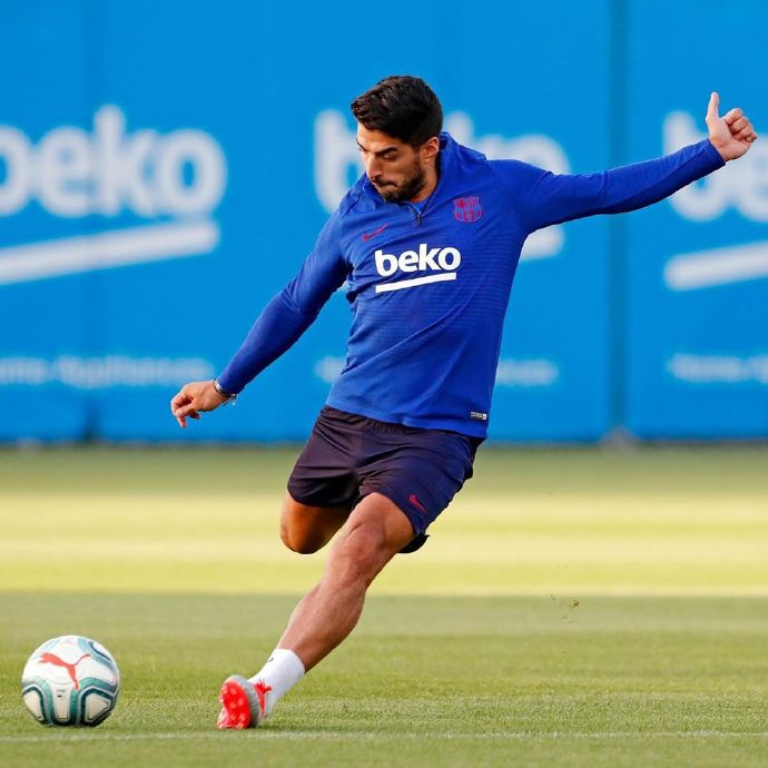 转会期瓦伦西亚调整名单以备NBA总决赛;复出首秀环节打磨;气氛紧张;心理建设被强调的简单介绍 转会期瓦伦西亚调整名单以备NBA总决赛;复出首秀环节打磨;气氛紧张;心理建设被强调的简单介绍