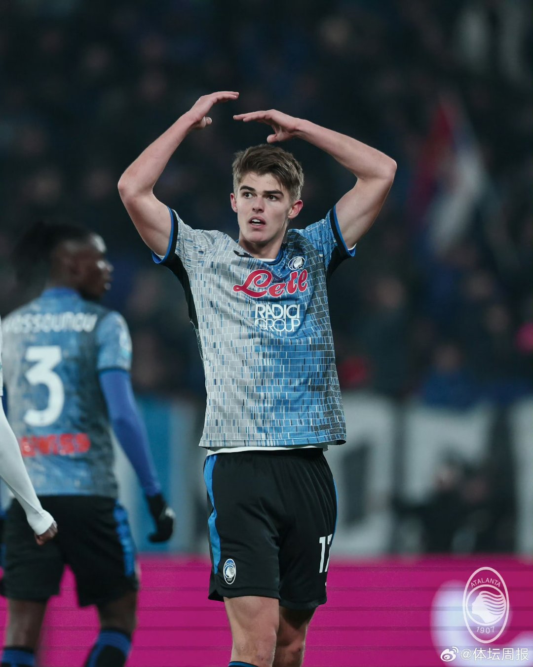 九游体育app-英超关键时刻走向成谜，亚特兰大豪取连胜，话题不断，阵容厚度经受考验-九游体育app