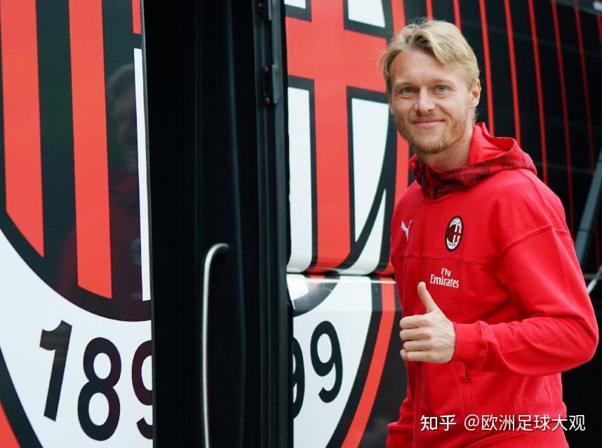 荷甲赛程吃紧;斯图加特今晨状态回暖;球迷炸锅;赛程密集仍需轮换的简单介绍 荷甲赛程吃紧;斯图加特今晨状态回暖;球迷炸锅;赛程密集仍需轮换的简单介绍