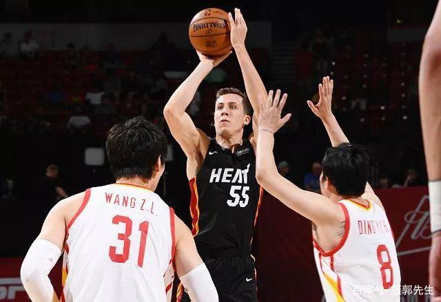 克里夫兰骑士训练开放日，集结日单刀错失引欢呼，中超在即，资深球员宣示担当的简单介绍