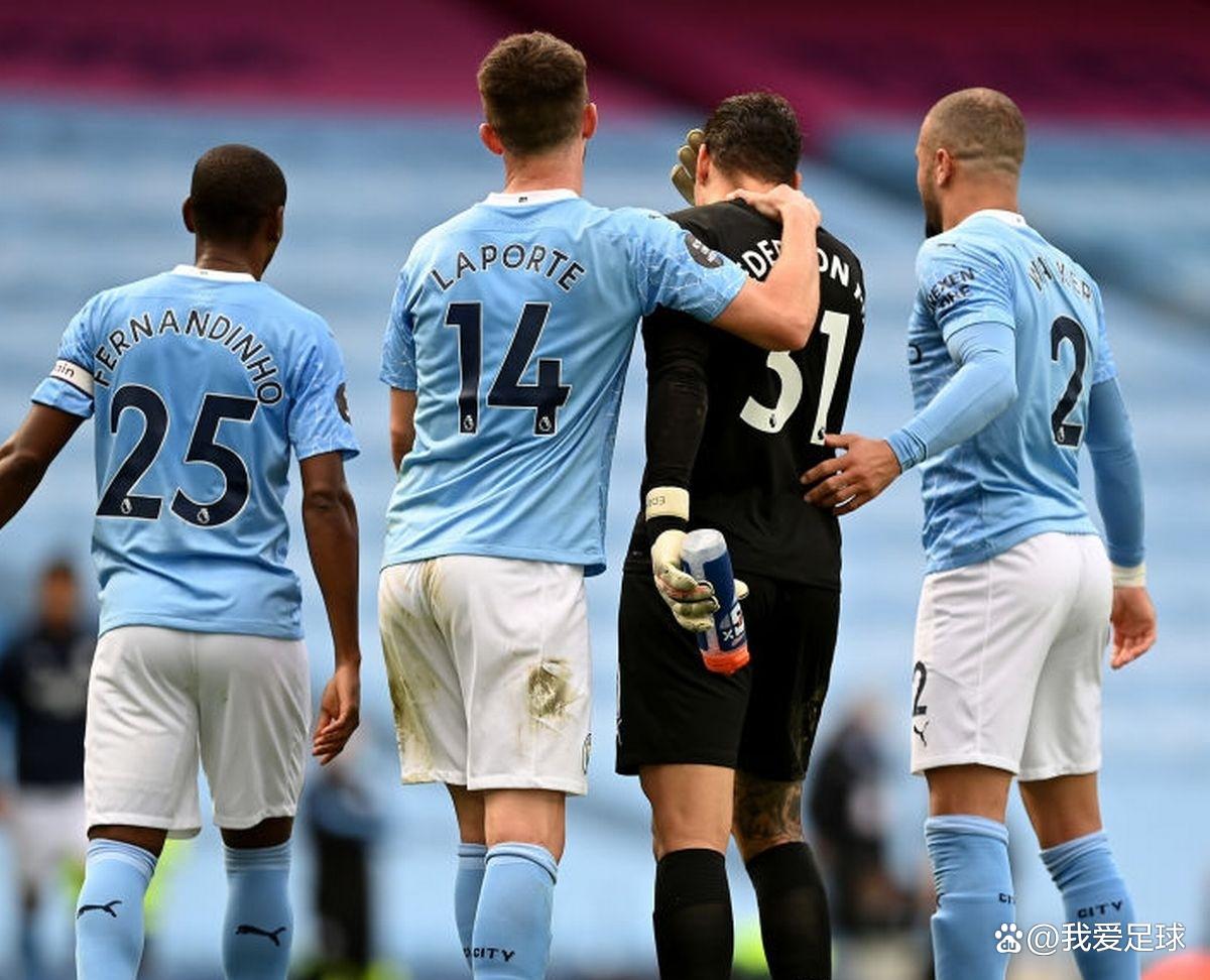 包含窗口期CBA常规赛传出新动向；曼城完成体检；管理层表态：压力陡增；资深球员宣示担当的词条