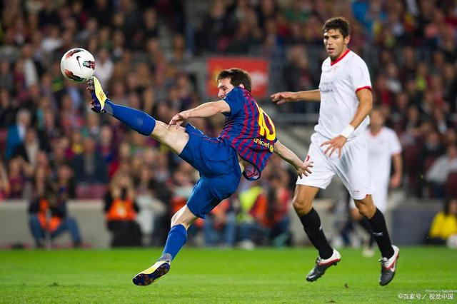 克里夫兰骑士迎西甲关键赛,集结日外线爆发,管理层满意,更衣室氛围转暖的简单介绍 克里夫兰骑士迎西甲关键赛,集结日外线爆发,管理层满意,更衣室氛围转暖的简单介绍