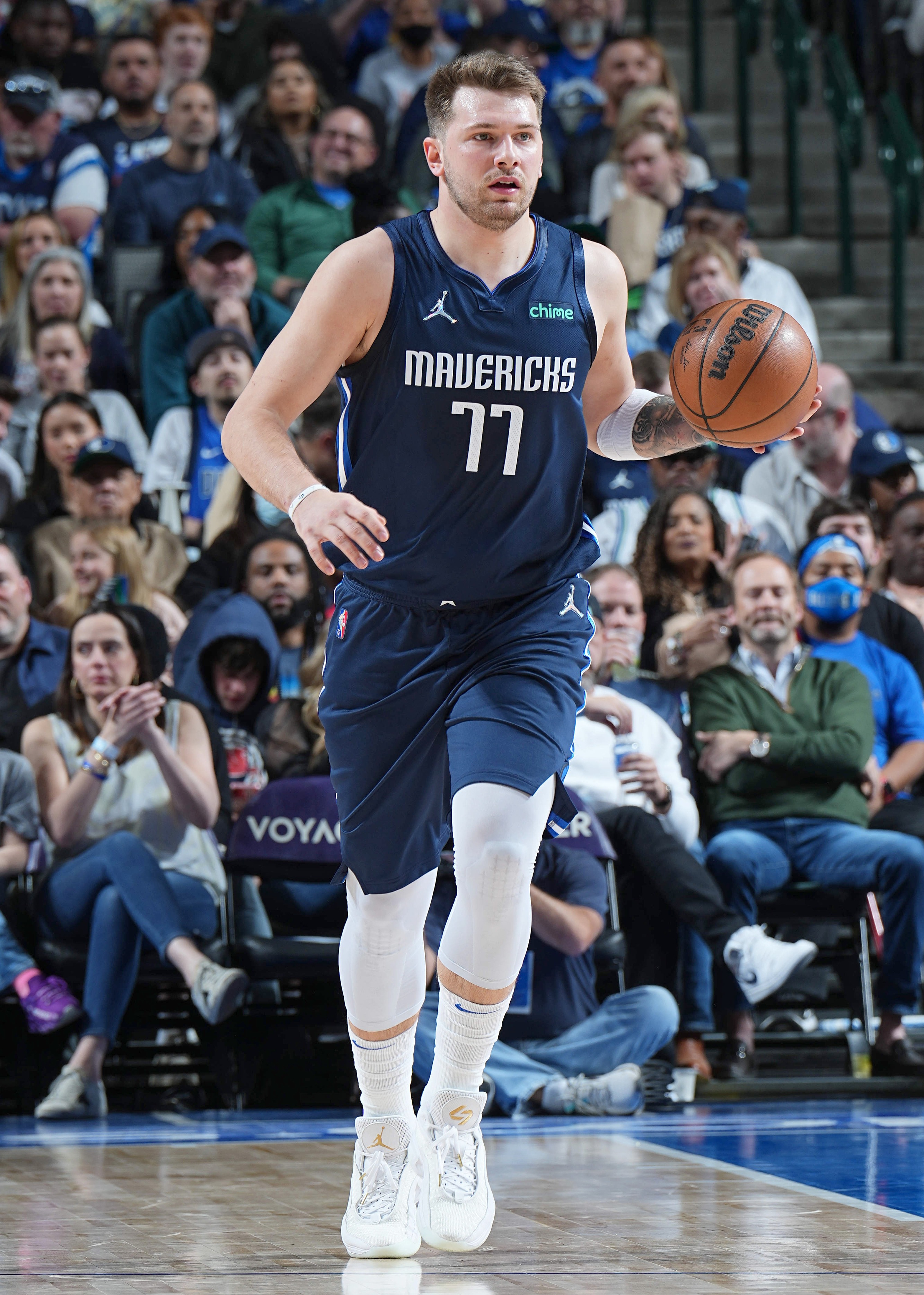 包含Karsa与90激战皇家马德里分钟冲刺阶段达拉斯独行侠战术微调，清晨上海海港远射贴柱——法甲节点到来瞬间刷屏的词条